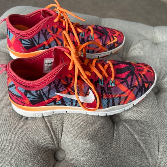 Like New! Nike Color Explosion CrossFit /Training/ Running Shoes Size 8 - Picture 5 of 6